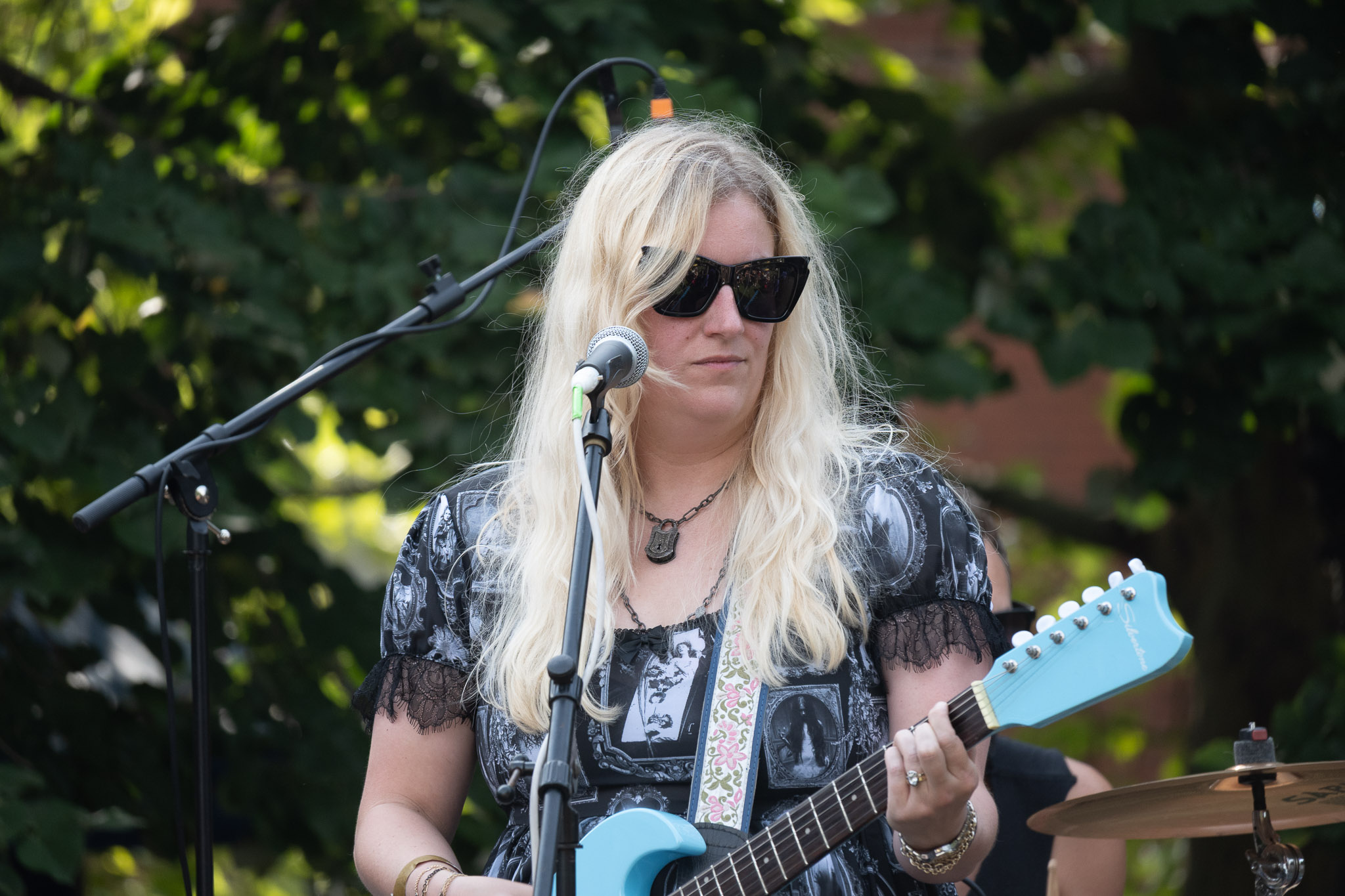 Isabelle Helle + Hell’s Bells at Northside Rock & Roll Carnival 07-04-2024