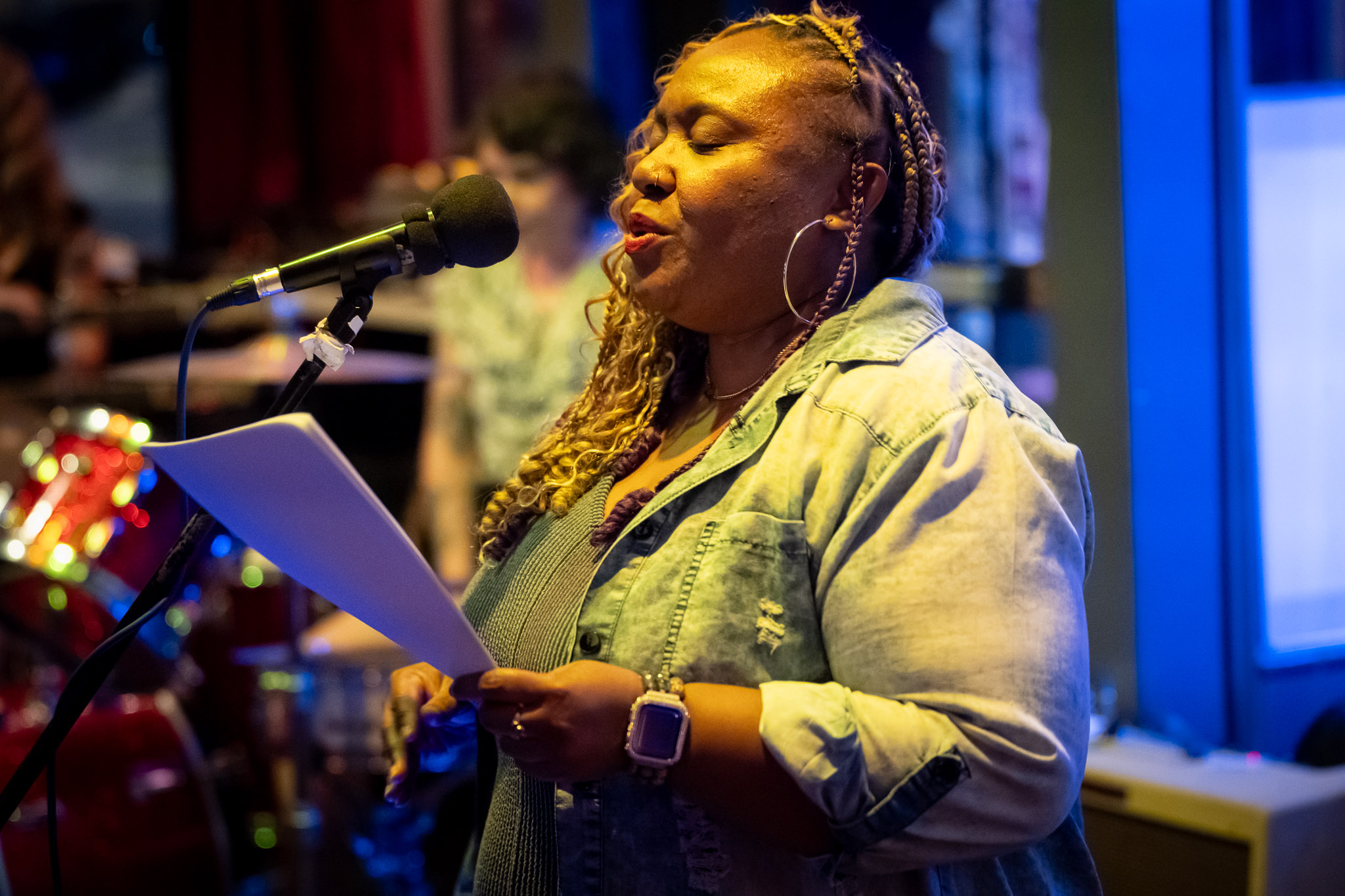 The Silent Poet, Desirae Hosley, at The Comet 09-18-2025