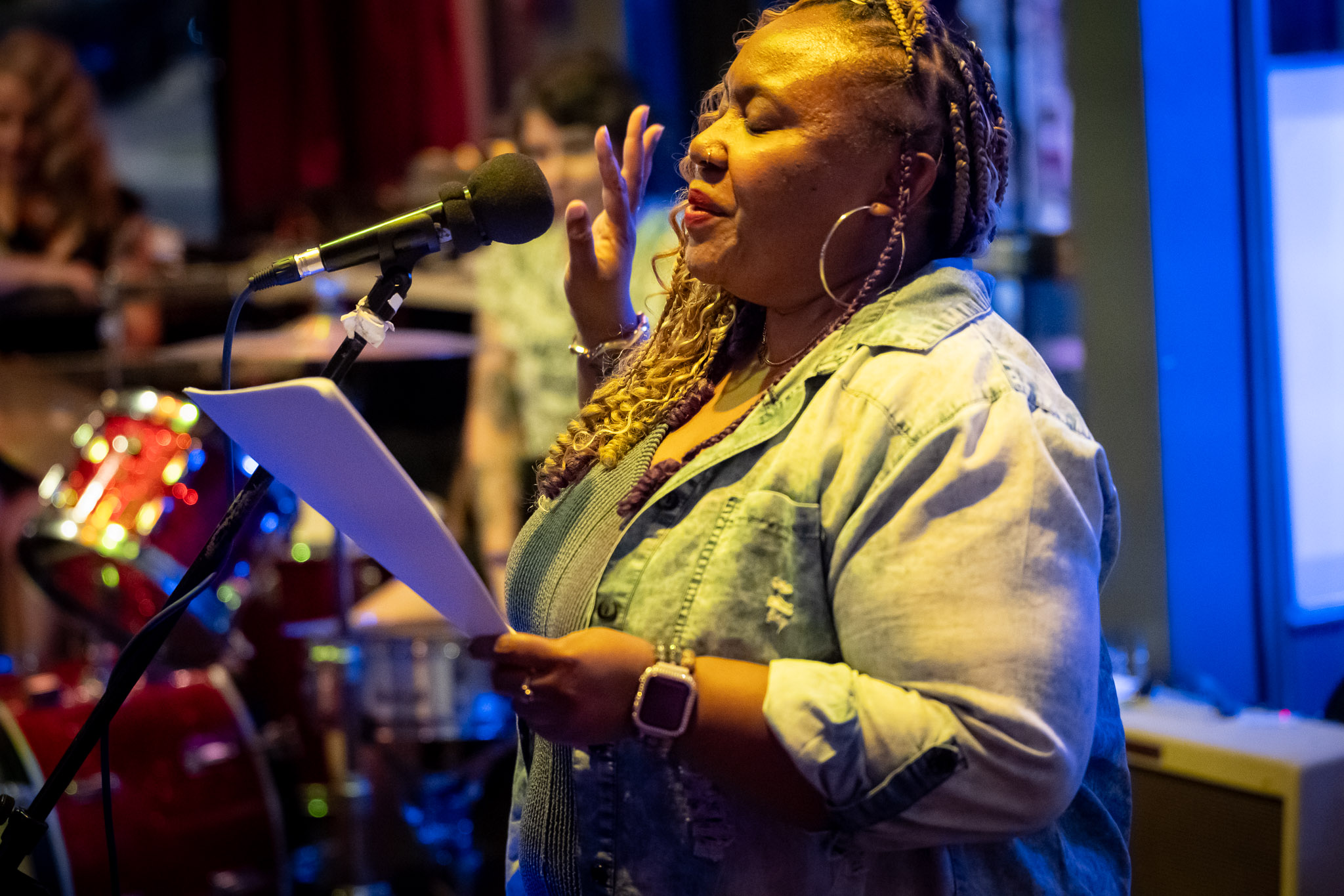 The Silent Poet, Desirae Hosley, at The Comet 09-18-2025
