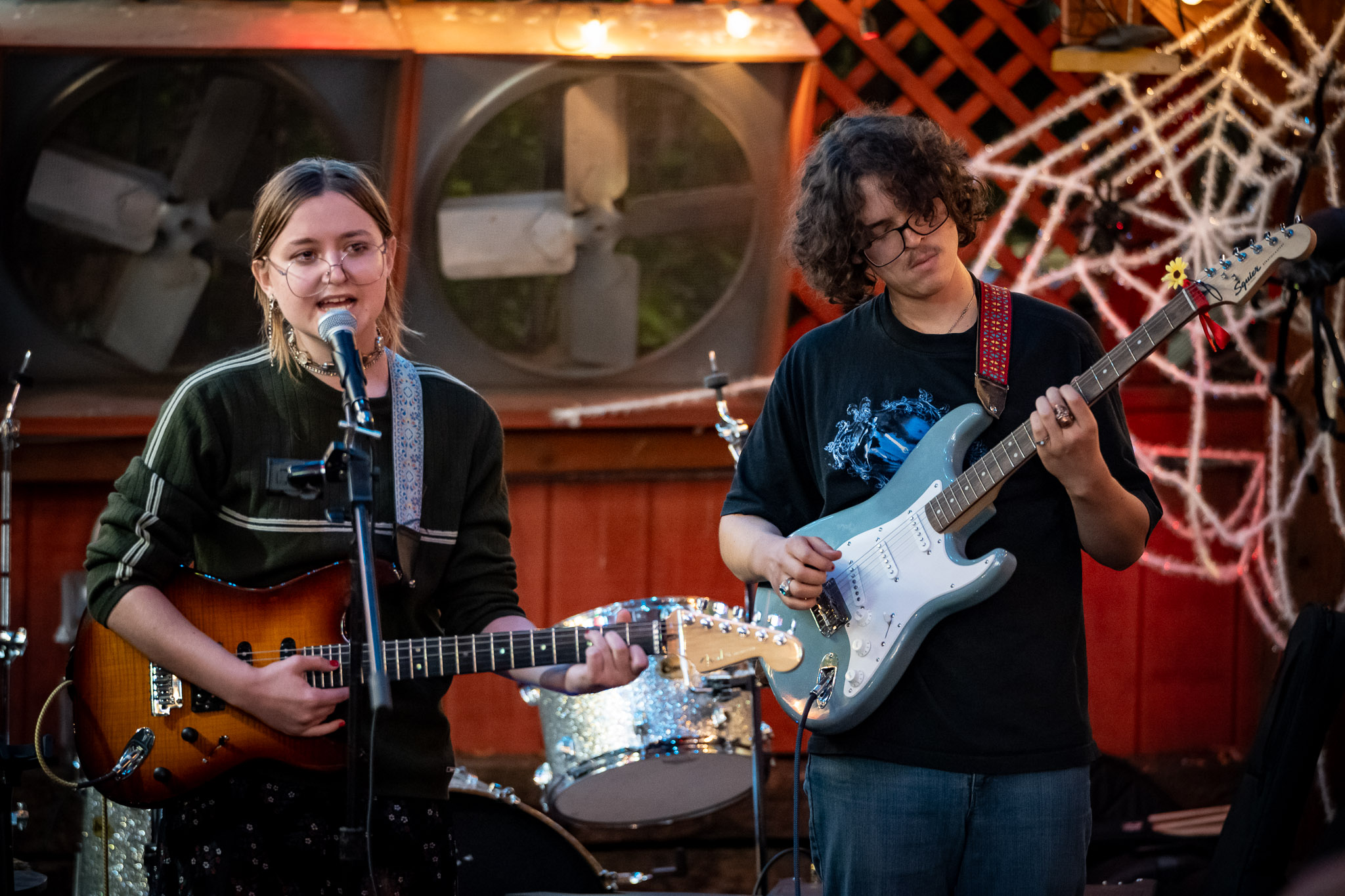 Khara at Mac's Pizza Pub 10-15-2025