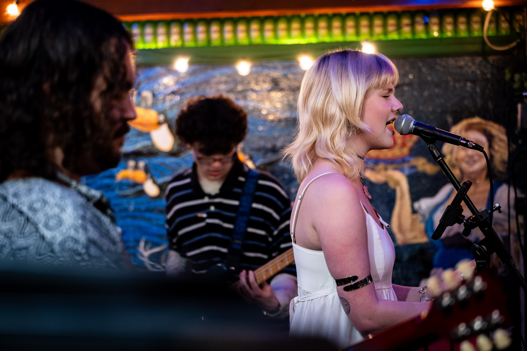 Slippers at Mac's Pizza Pub 10-15-2025