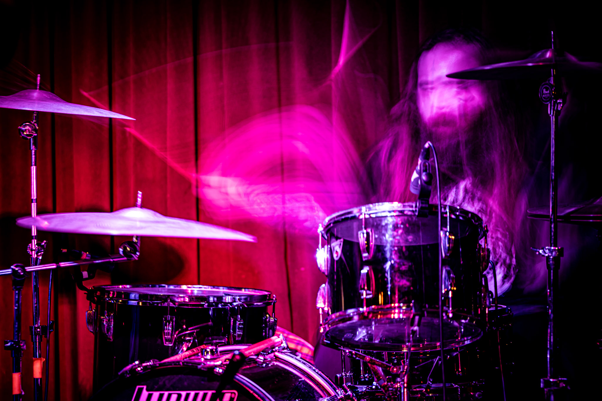 Sculptor at Northside Tavern 10-24-2025-sculptor-07.jpg