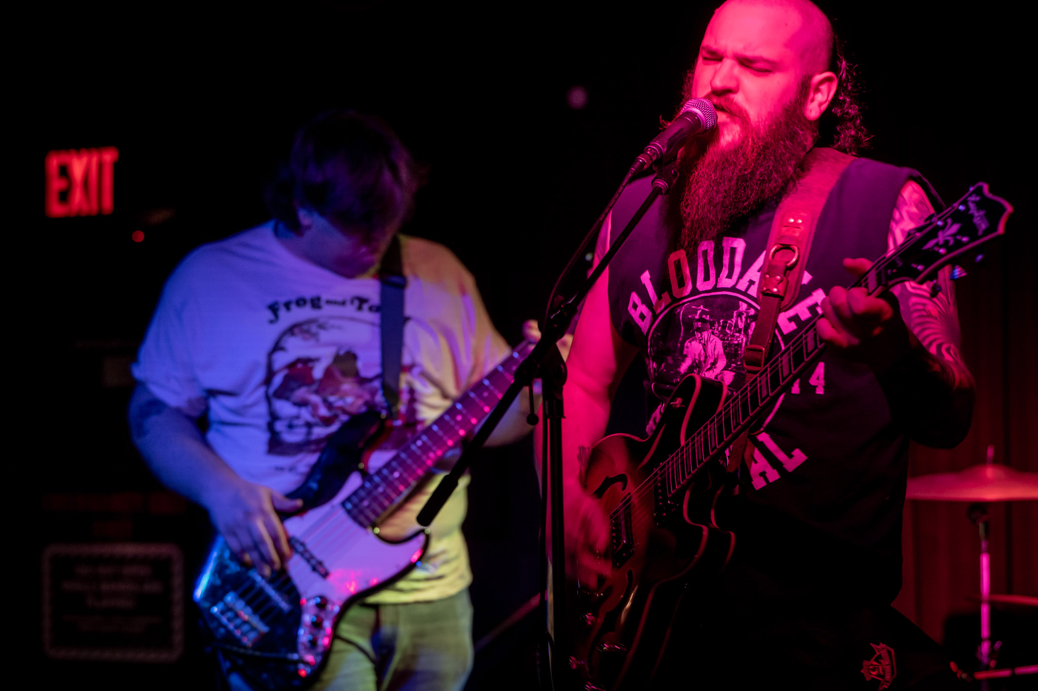 Sculptor at Northside Tavern 10-24-2025-sculptor-11.jpg